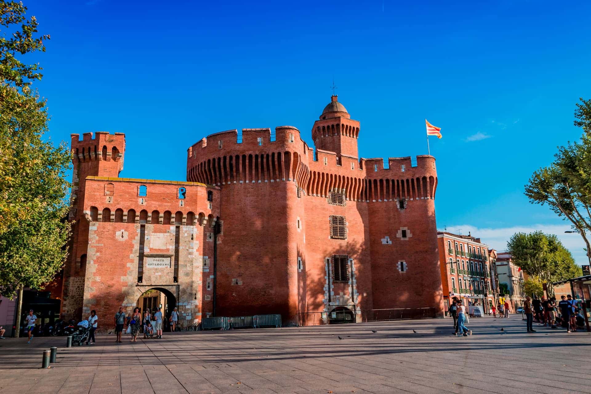 le castillet - camping perpignan